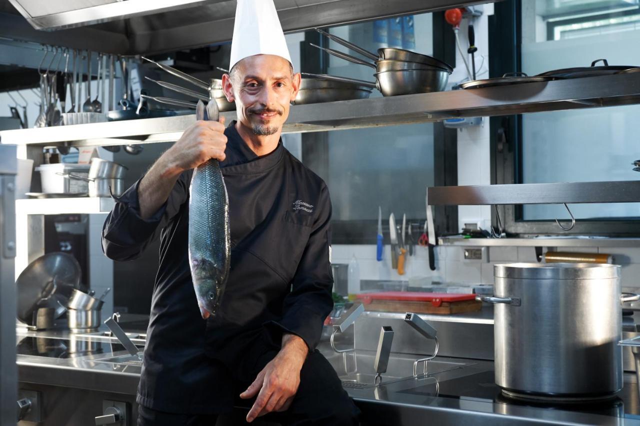Hotel Ristorante Sogno Сан-Феліче-дель-Бенако Екстер'єр фото